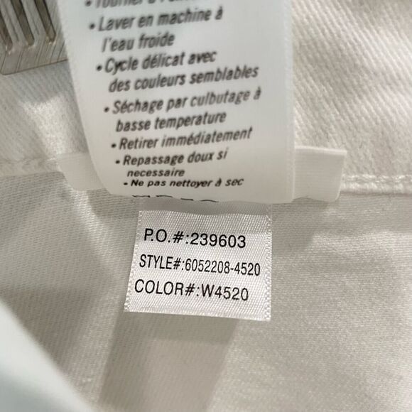 NWT Paige Brigitte Fashion Patch Pocket Crisp White Jeans - Size: 27 - Picture 13 of 13